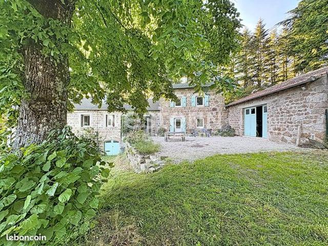 Propriété 10 pièces 206 m²