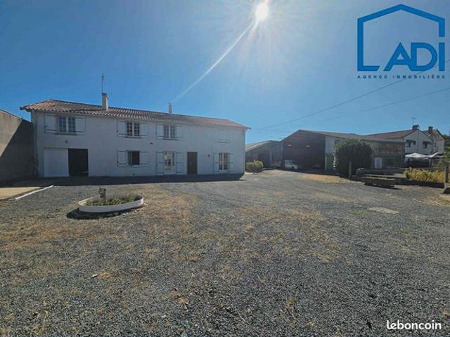 Propriété 10 pièces 210 m²