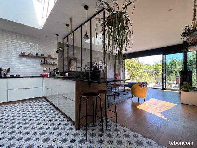 Propriété 10 pièces 212 m²