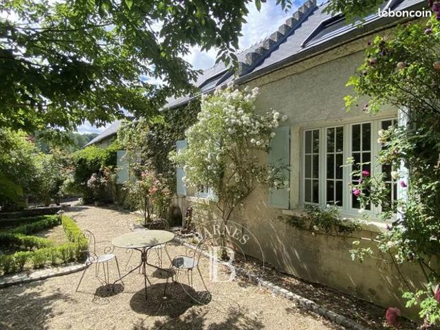 Propriété 10 pièces 214 m²