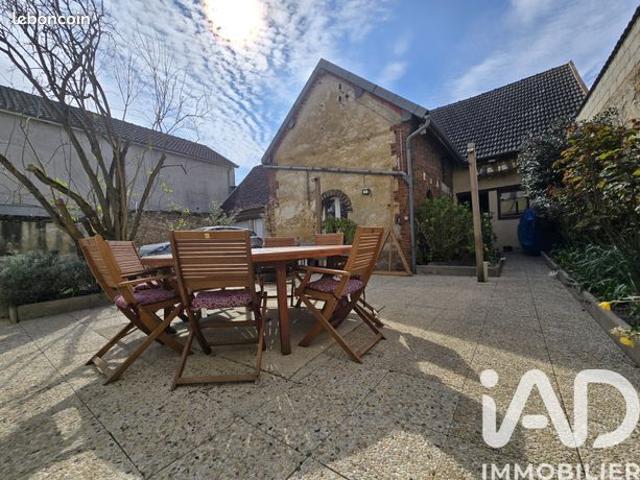 Propriété 10 pièces 216 m²