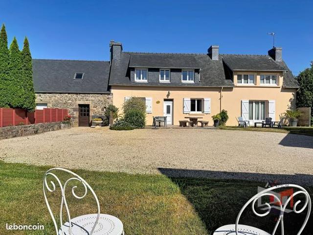 Propriété 10 pièces 218 m²