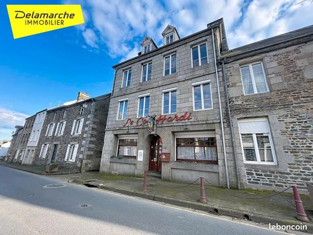 Propriété 10 pièces 223 m²