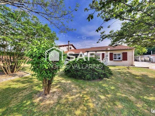 Propriété 10 pièces 220 m²