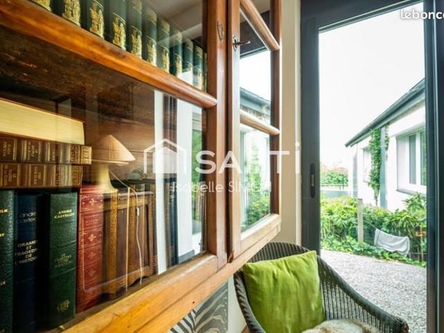 Propriété 10 pièces 220 m²