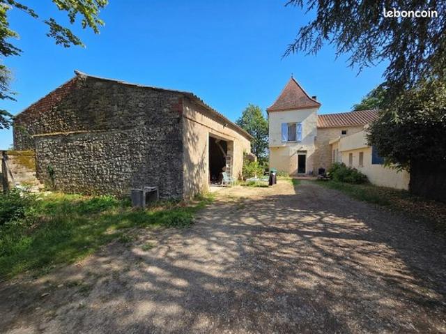 Propriété 10 pièces 222 m²