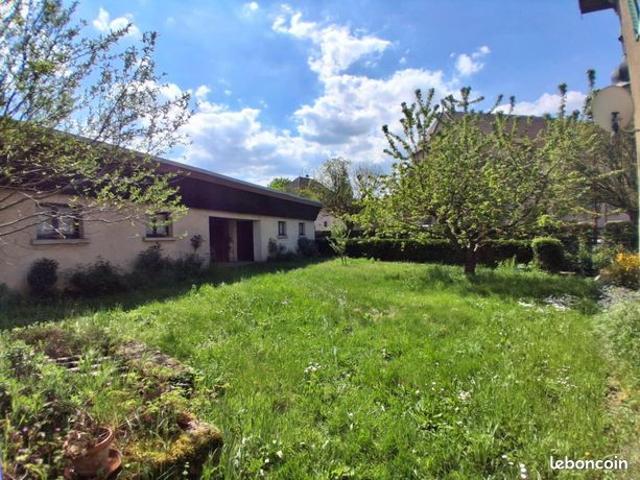 Propriété 10 pièces 222 m²