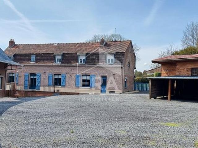 Propriété 10 pièces 228 m²