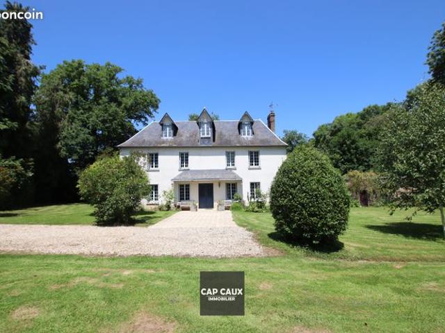 Propriété 10 pièces 230 m²
