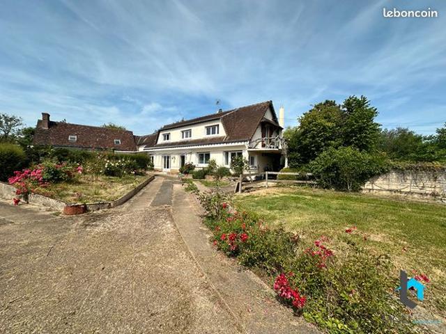 Propriété 10 pièces 230 m²