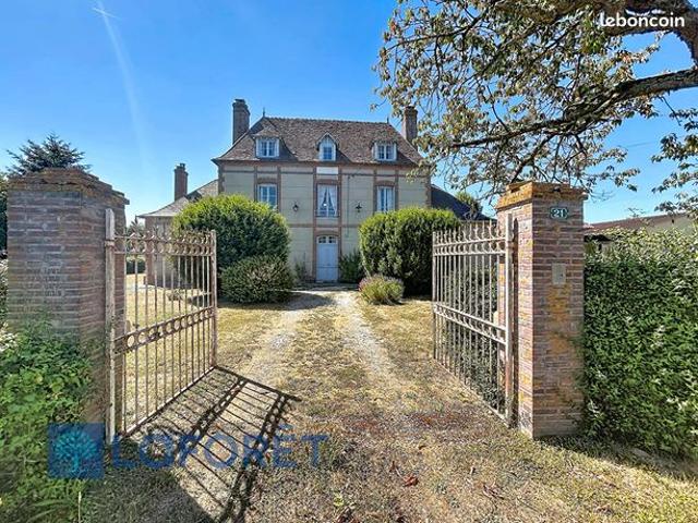 Propriété 10 pièces 231 m²