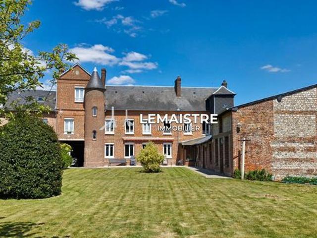 Propriété 10 pièces 231 m²