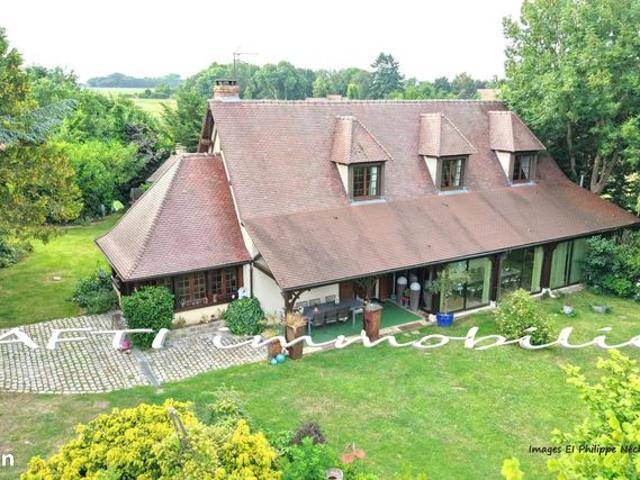 Propriété 10 pièces 235 m²