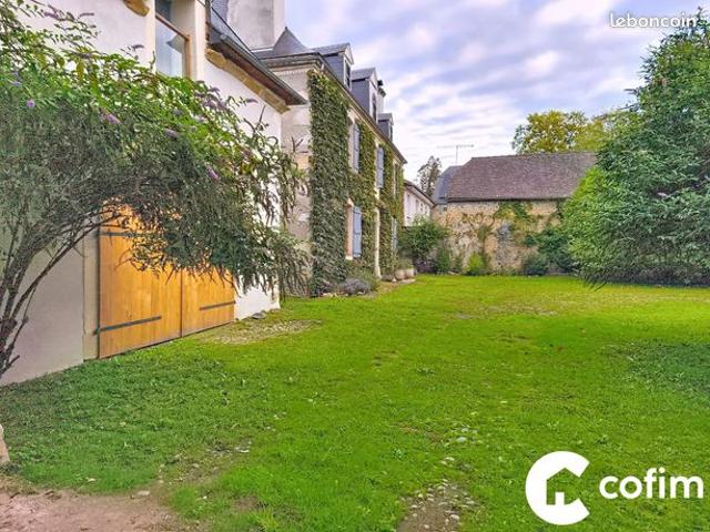 Propriété 10 pièces 343 m²