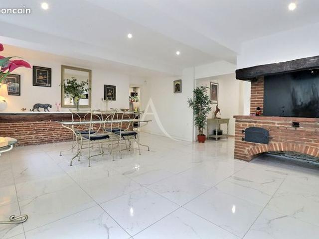 Propriété 10 pièces 340 m²