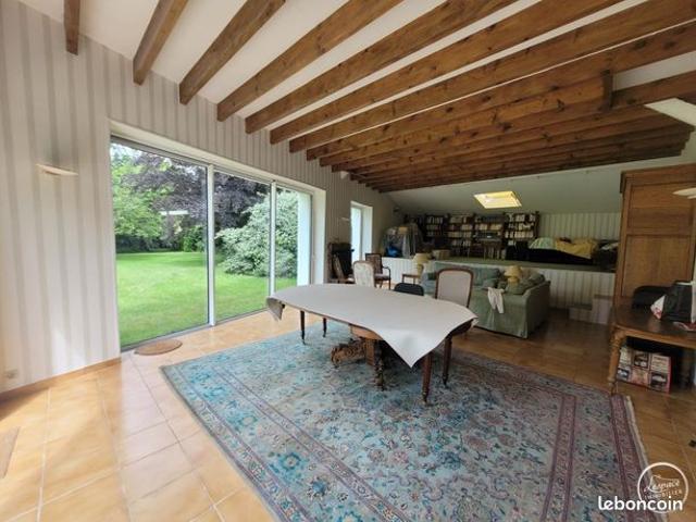 Propriété 10 pièces 342 m²