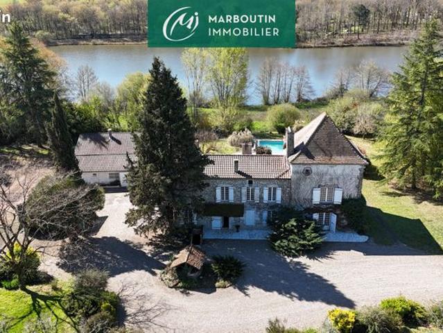 Propriété 10 pièces 345 m²