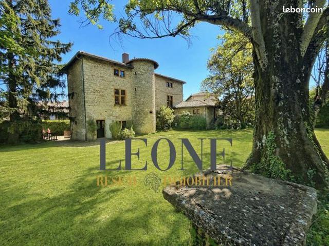 Propriété 10 pièces 350 m²