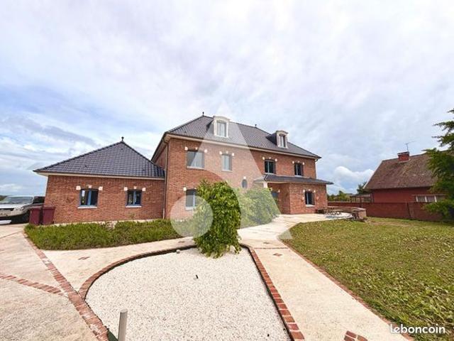 Propriété 10 pièces 354 m²