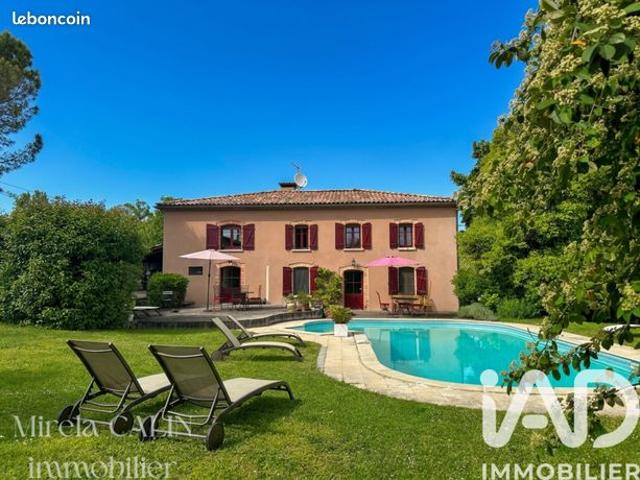 Propriété 10 pièces 355 m²