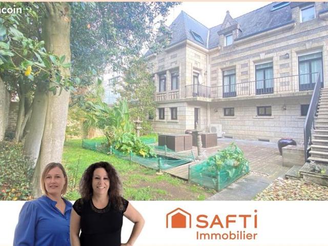 Propriété 10 pièces 367 m²
