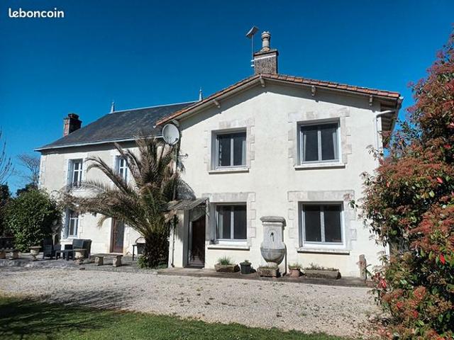 Propriété 10 pièces 368 m²