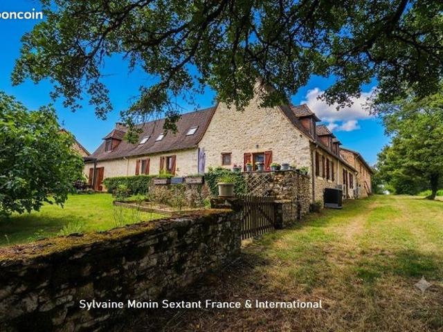 Propriété 10 pièces 380 m²
