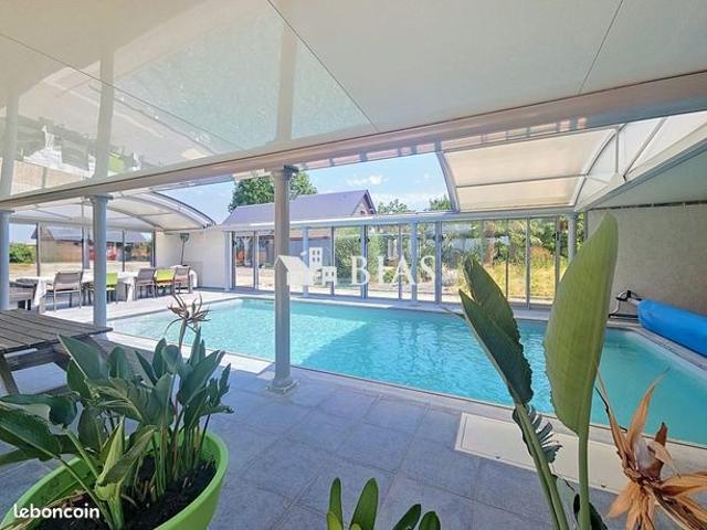 Propriété 10 pièces 387 m²