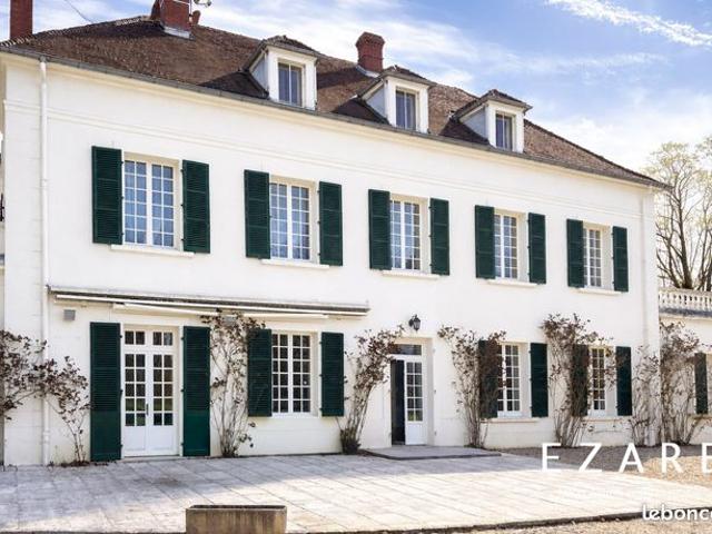 Propriété 10 pièces 389 m²