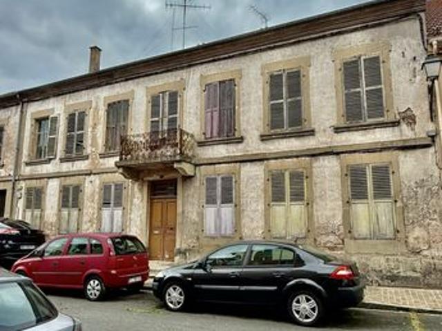 Propriété 10 pièces 303 m²