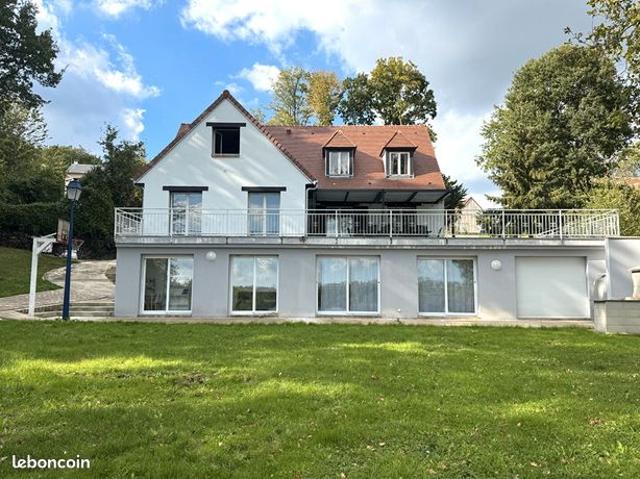 Propriété 10 pièces 300 m²