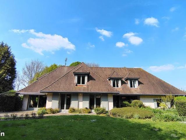 Propriété 10 pièces 300 m²