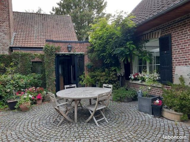 Propriété 10 pièces 300 m²