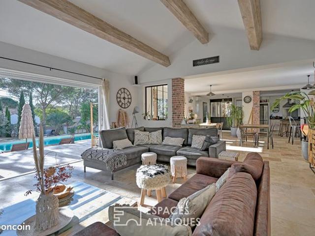 Propriété 10 pièces 300 m²