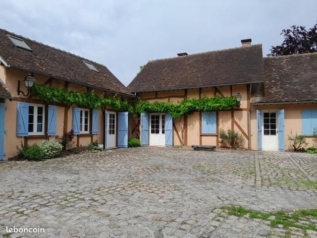 Propriété 10 pièces 300 m²