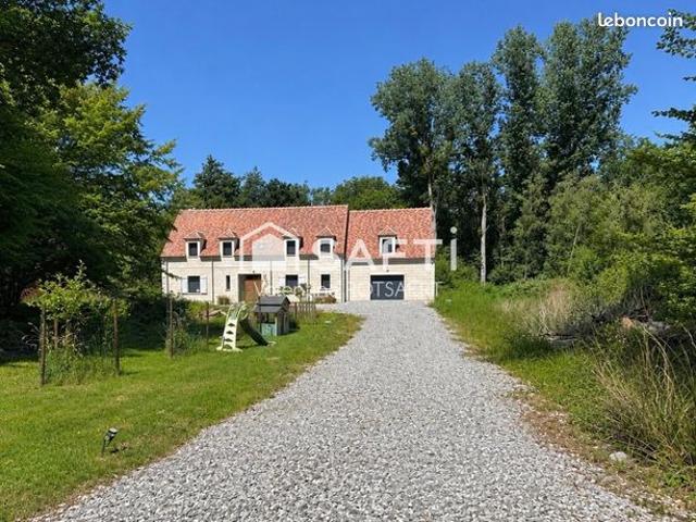 Propriété 10 pièces 300 m²