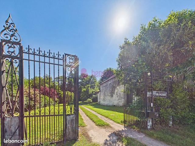 Propriété 10 pièces 306 m²