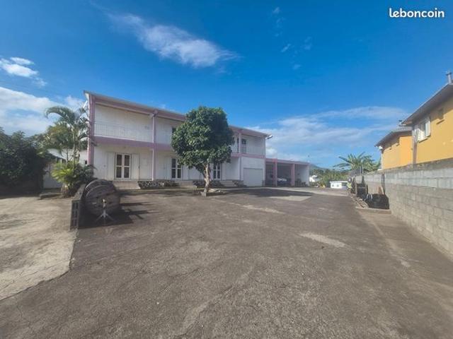 Propriété 10 pièces 311 m²