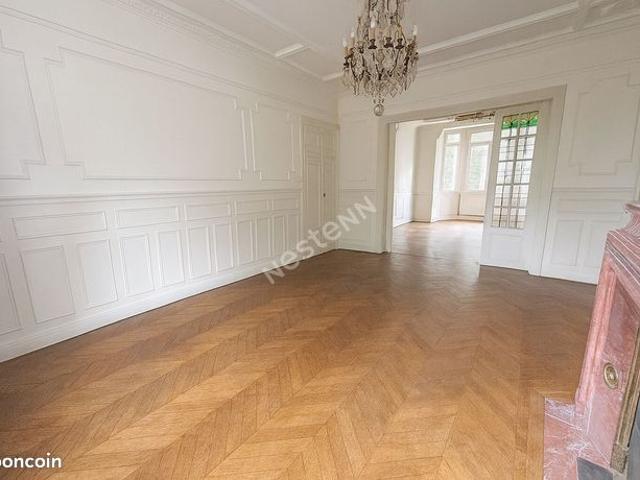 Propriété 10 pièces 315 m²