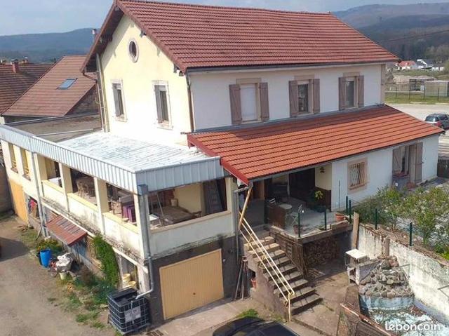 Propriété 10 pièces 327 m²