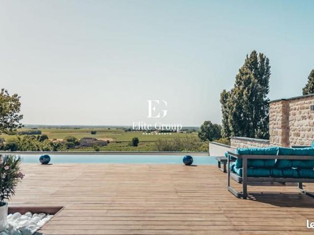 Propriété 10 pièces 326 m²