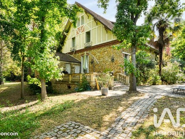 Propriété 10 pièces 450 m²