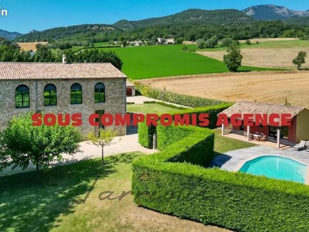 Propriété 10 pièces 450 m²