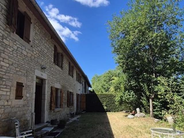 Propriété 10 pièces 464 m²