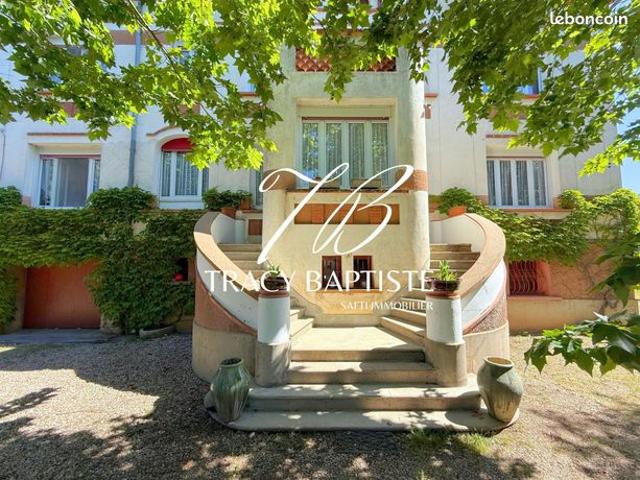 Propriété 10 pièces 403 m²