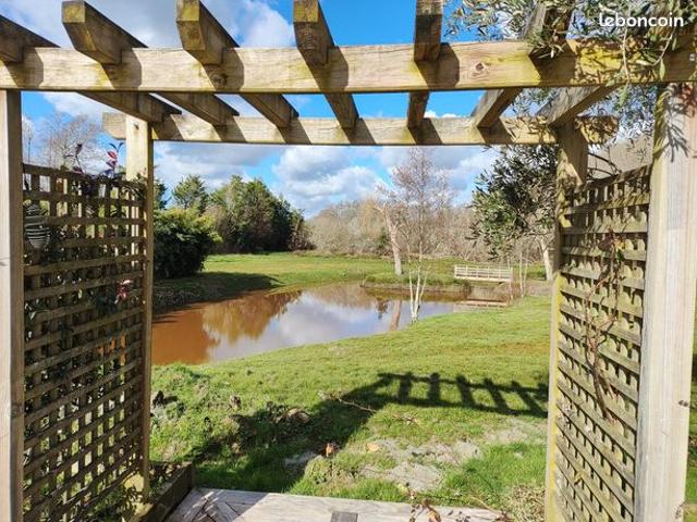 Propriété 10 pièces 400 m²