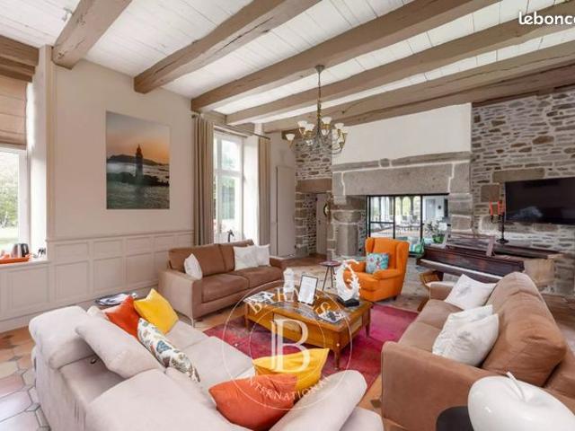 Propriété 10 pièces 400 m²