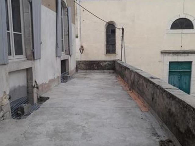 Propriété 10 pièces 400 m²