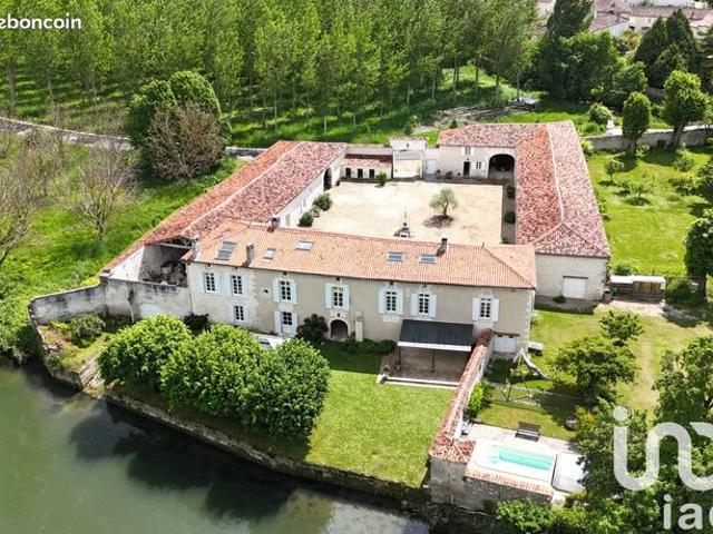 Propriété 10 pièces 410 m²