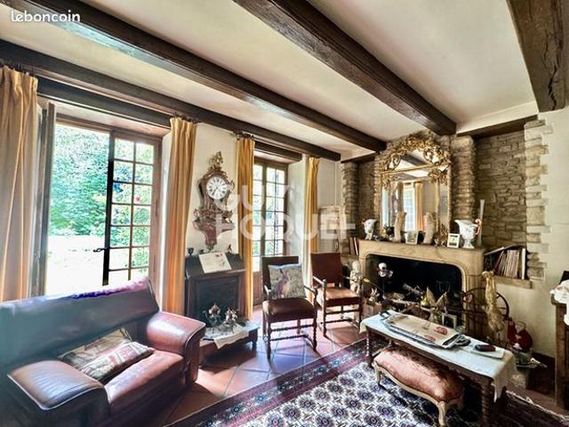Propriété 10 pièces 415 m²